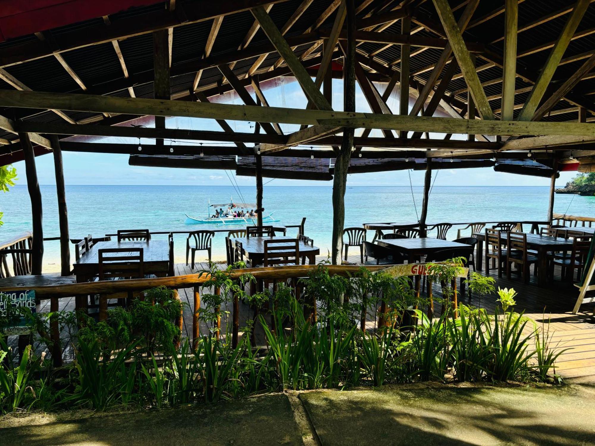 White Beach Front And Cottages Buruanga Exterior foto