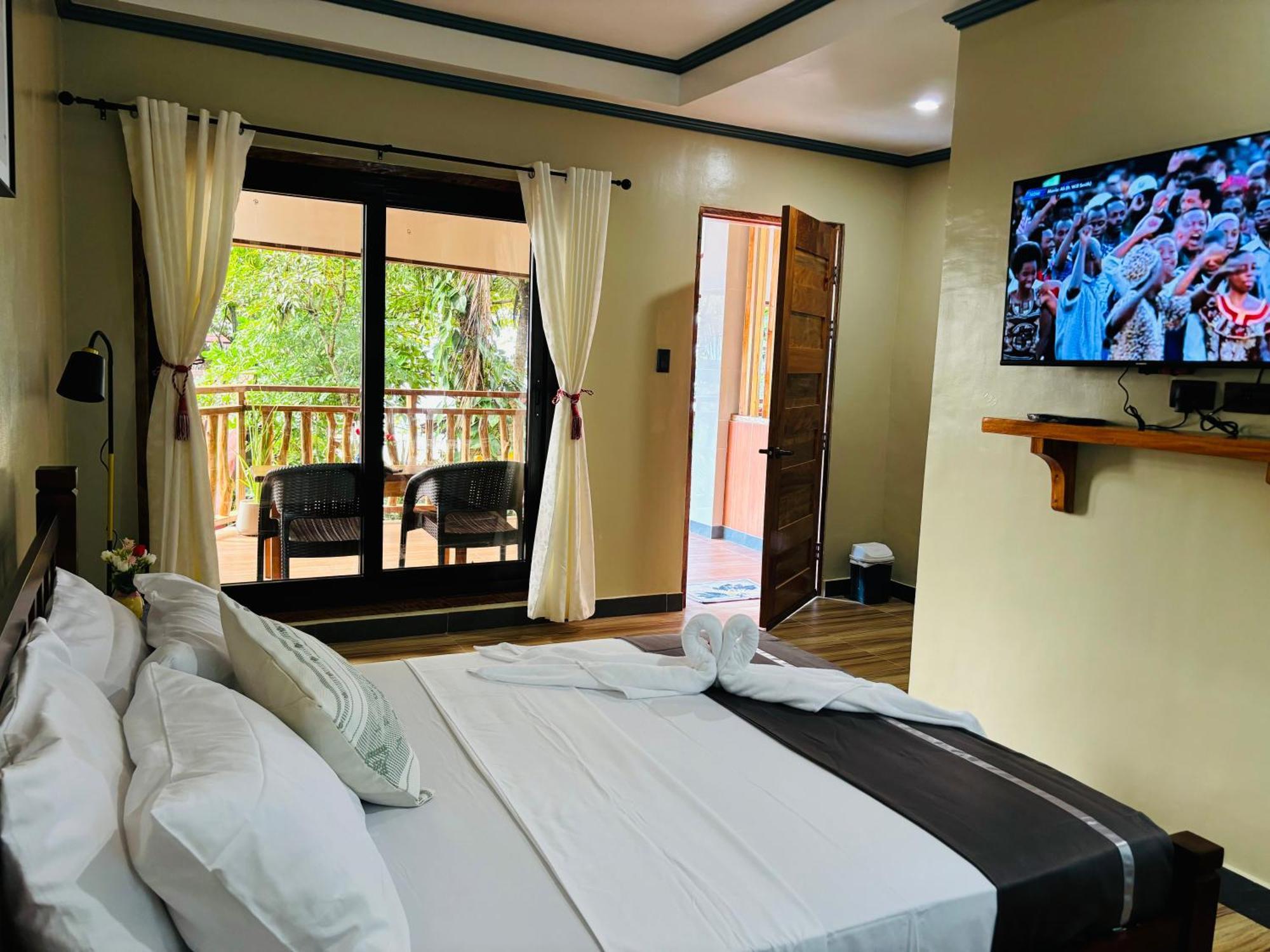 White Beach Front And Cottages Buruanga Exterior foto